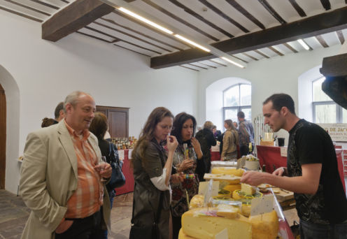 Image Festivals Cellar